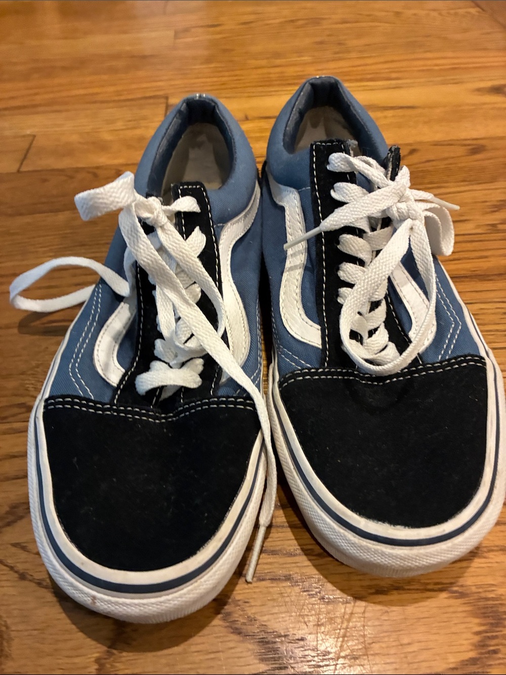 Vans Kids Old Skool Sneakers in Blue, Black & White